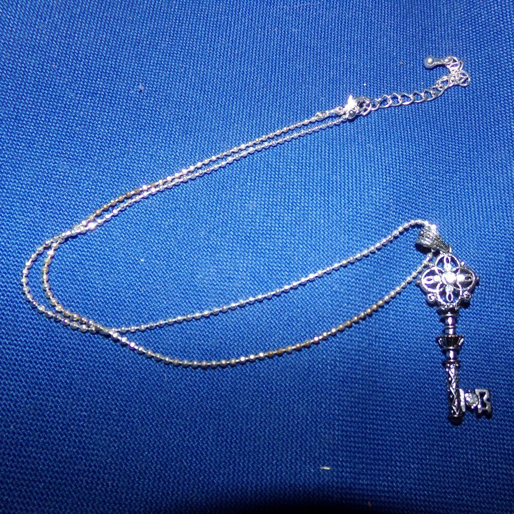 Vintage Skeleton Key to My Heart Happiness Austrian Crystal Pendant Necklace